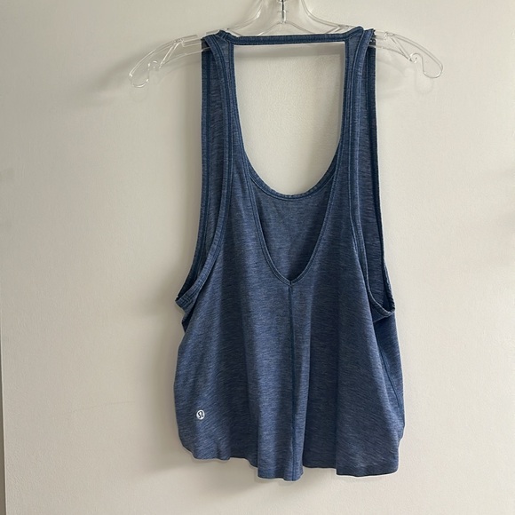 Lululemon Intended Tank. Heathered Dark Cobalt size 4 - Picture 4 of 6